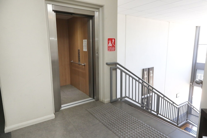 Imagen de los interiores del Hotel Centrepoint Apartments. Foto 19