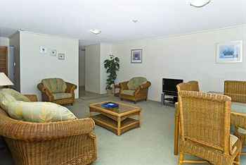 Imagen de la habitación del Hotel Centrepoint Resort. Foto 2