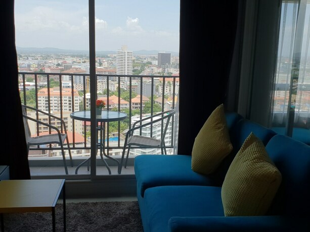 Imagen general del Hotel Centric Royal By Swimming Pool. Foto 11