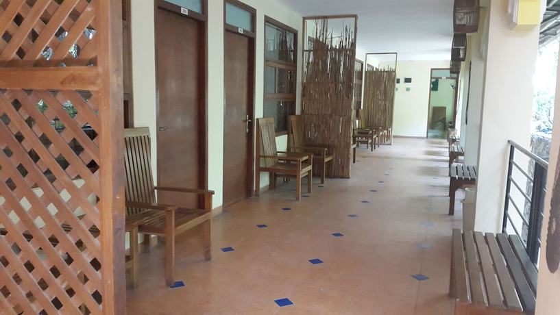 Imagen de la habitación del Hotel Centro Bajo. Foto 11