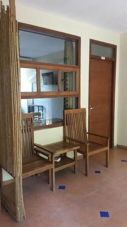 Imagen de la habitación del Hotel Centro Bajo. Foto 16