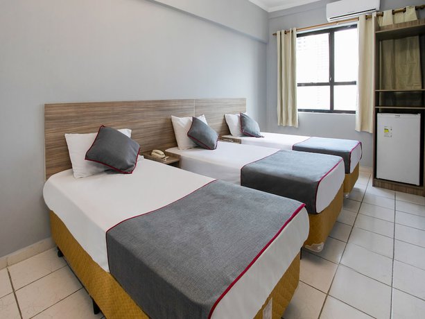 Imagen de la habitación del Hotel Centro Bras. Foto 14