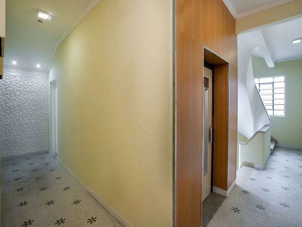 Imagen de los interiores del Hotel Centro Bras. Foto 19