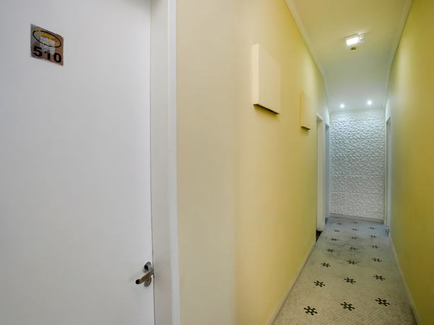 Imagen de los interiores del Hotel Centro Bras. Foto 20