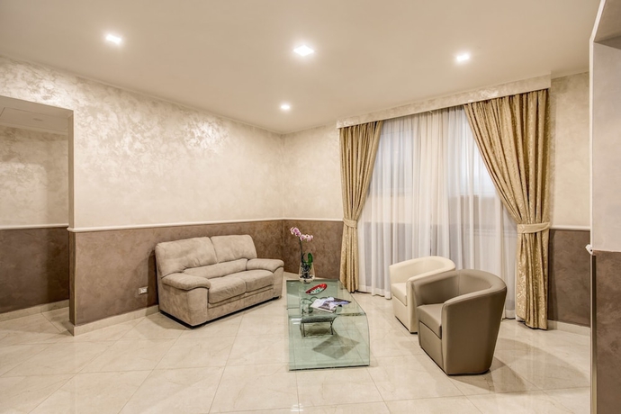 Imagen del bar/restaurante del Hotel Centro Cavour. Foto 2