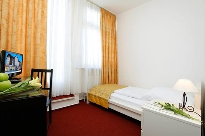 Imagen de la habitación del Hotel Centro City Gate. Foto 9