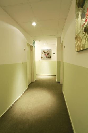 Imagen de los interiores del Hotel Centro City Gate. Foto 14