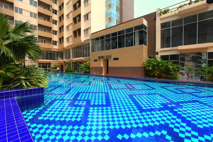 Imagen de la piscina del Hotel Centro City Service Apartment. Foto 7