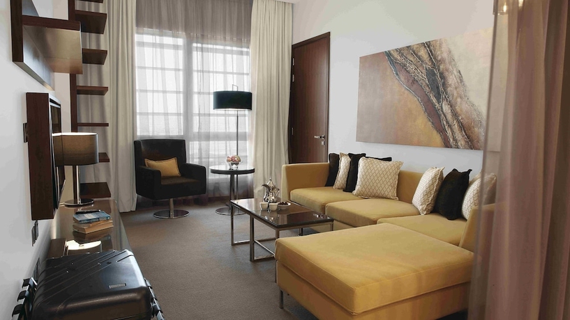 Imagen de la habitación del Hotel Centro Corniche Al Khobar. Foto 16