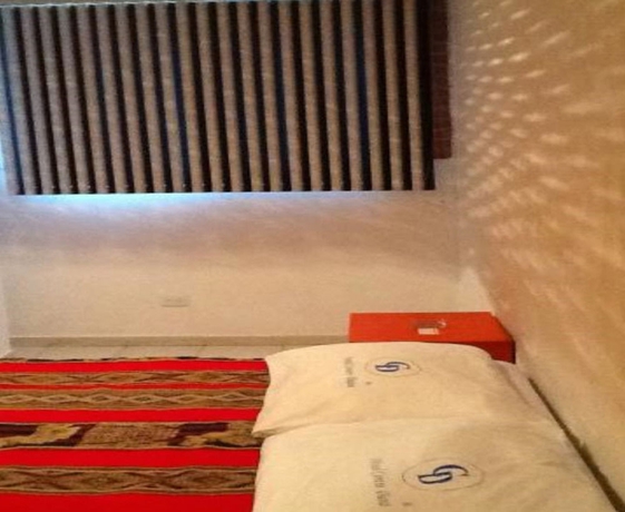Imagen de la habitación del Hotel Centro Diana. Foto 4
