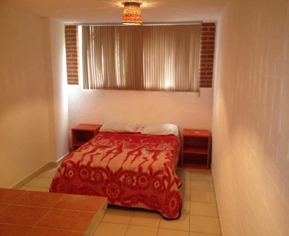 Imagen de la habitación del Hotel Centro Diana. Foto 5