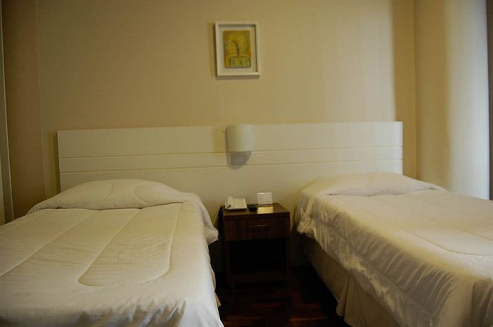 Imagen de la habitación del Hotel Centro Europeu. Foto 5