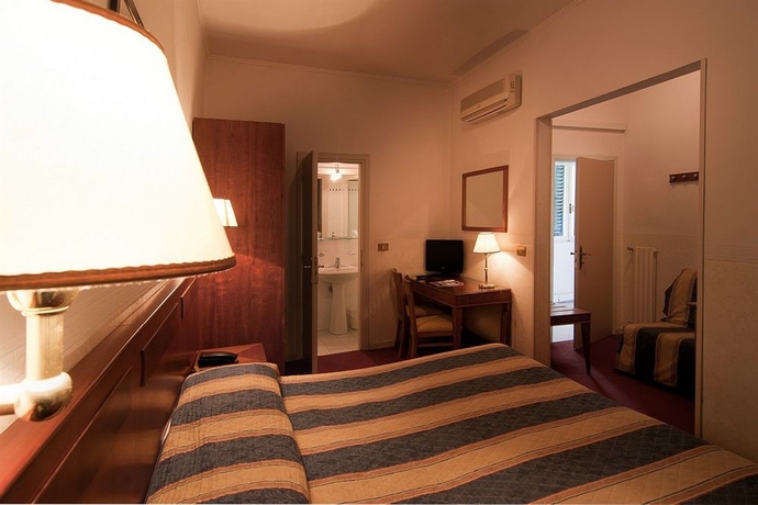 Imagen de la habitación del Hotel Centro, Florencia. Foto 6