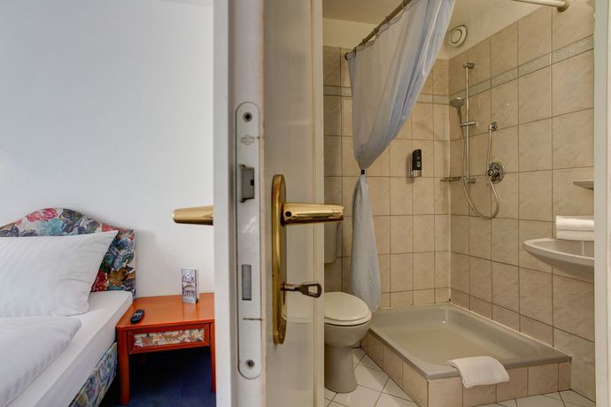 Imagen de la habitación del Hotel Centro Hotel Arde Koln, Trademark Collection by Wyndham. Foto 13