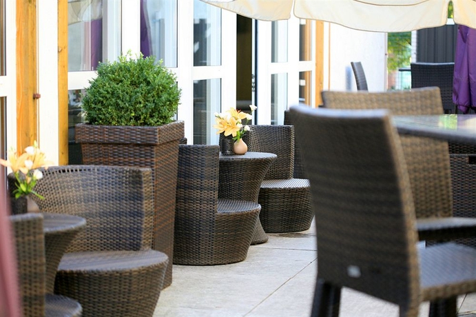 Imagen de los exteriores del Hotel Centro Hotel Ayun DELUXE. Foto 5