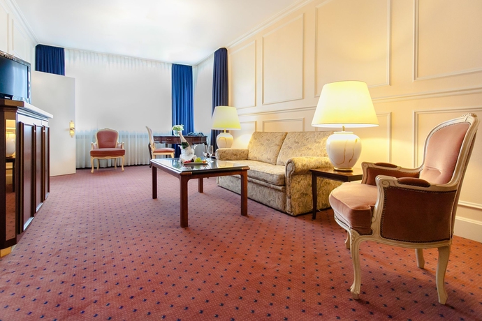 Imagen de los interiores del Hotel Centro Hotel Bristol. Foto 13