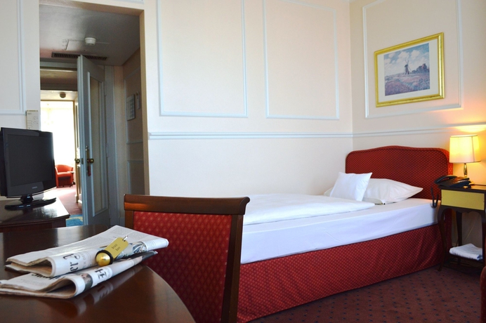 Imagen de la habitación del Hotel Centro Hotel Bristol. Foto 7