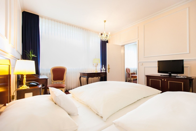 Imagen de la habitación del Hotel Centro Hotel Bristol. Foto 11