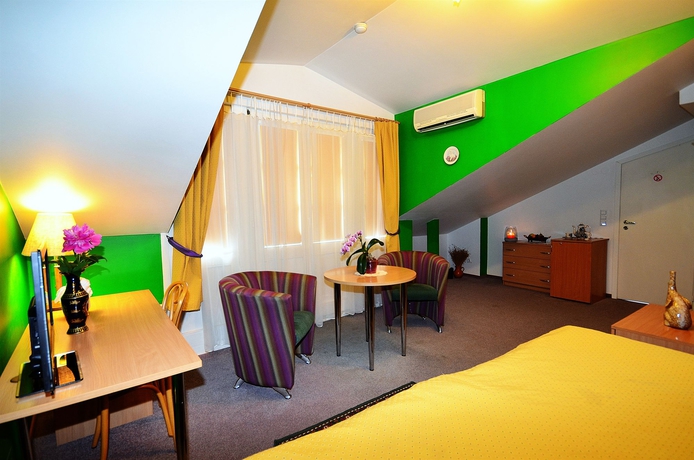 Imagen de los interiores del Hotel Centro Kubas - Angel. Foto 14