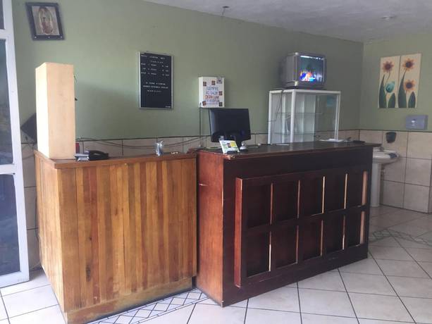 Imagen de los interiores del Hotel Centro M&eacute;dico. Foto 15