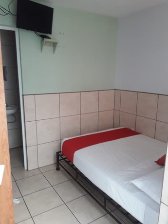 Imagen de la habitación del Hotel Centro M&eacute;dico. Foto 9