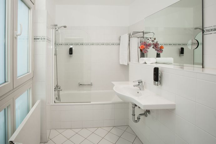 Imagen de la habitación del Hotel Centro National Frankfurt, Trademark Collection by Wyndham. Foto 4