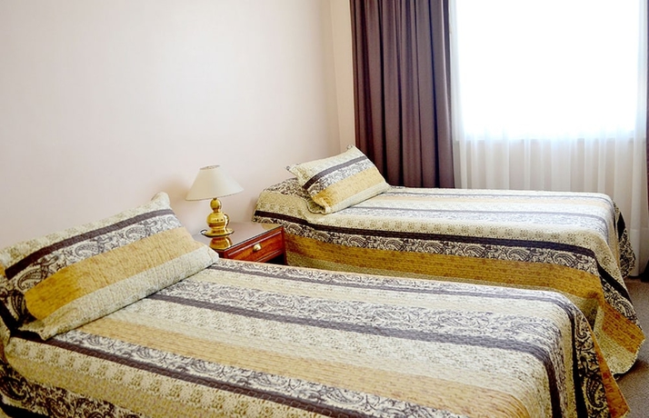 Imagen de la habitación del Hotel Centro Naval. Foto 13