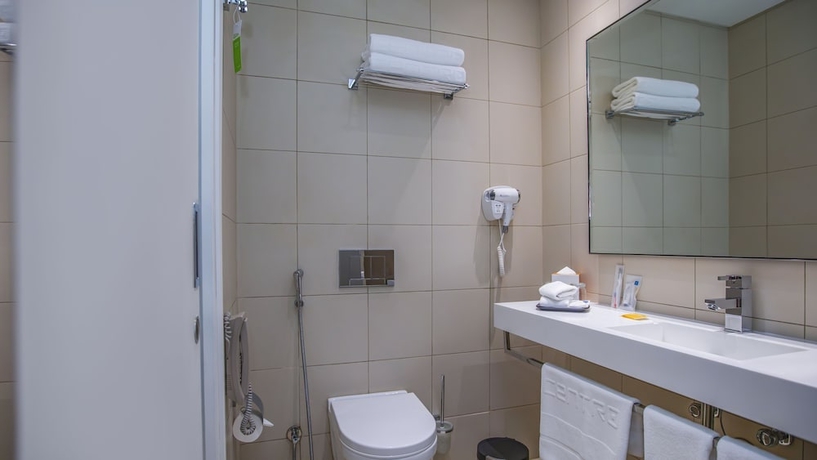 Imagen de la habitación del Hotel Centro Olaya. Foto 17