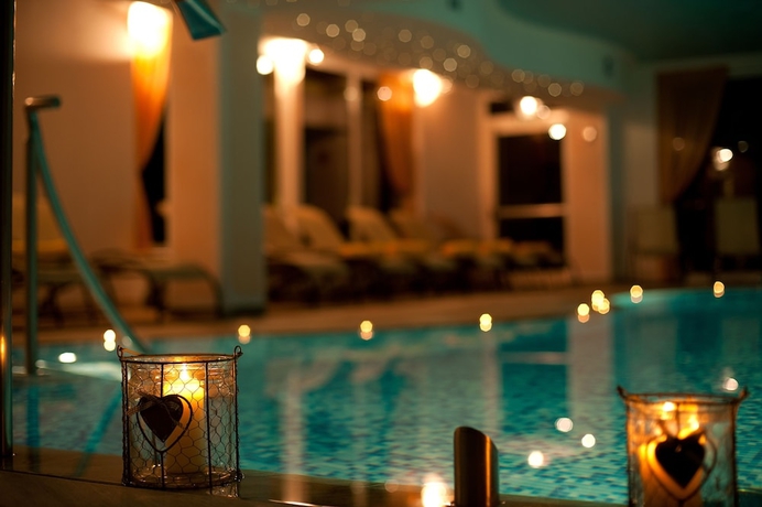 Imagen de la piscina del Hotel Centro Pineta Family and Wellness. Foto 15