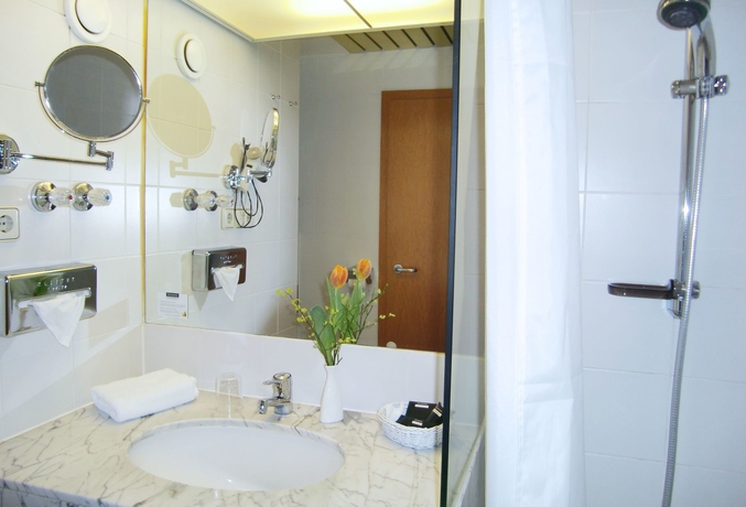 Imagen de la habitación del Hotel Centro Residence. Foto 12