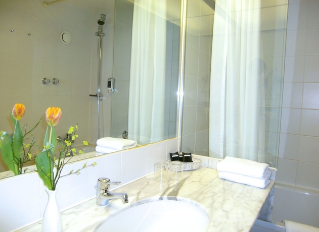 Imagen de la habitación del Hotel Centro Residence. Foto 13