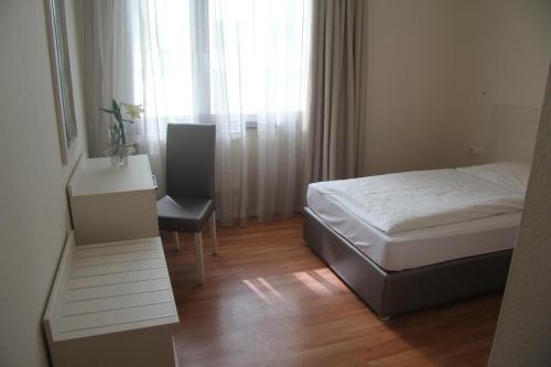 Imagen de la habitación del Hotel Centro, Stuttgart. Foto 10