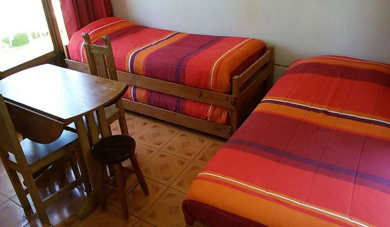 Imagen de la habitación del Hotel Centro Tur&iacute;stico Caba&ntilde;as Quirinal. Foto 12