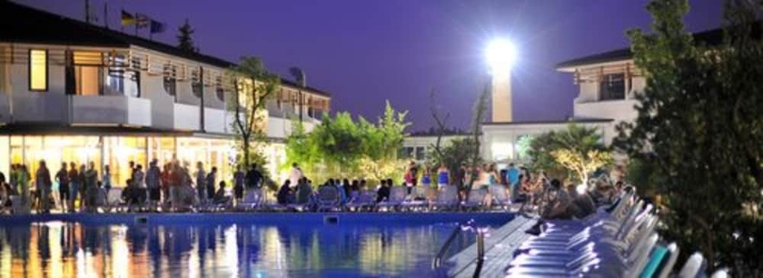 Imagen de la piscina del Hotel Centro Turistico Gardesano. Foto 14