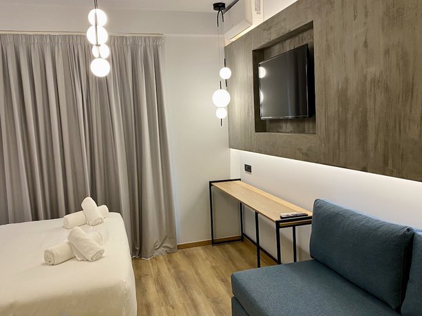 Imagen de la habitación del Hotel Centro Urban Stay. Foto 10