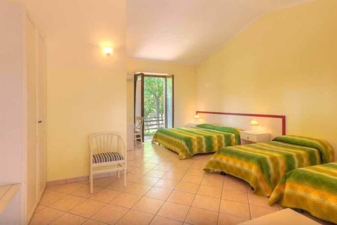 Imagen de la habitación del Hotel Centro Vacanze Verde Azzurro. Foto 12