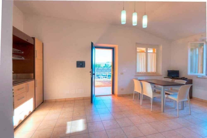 Imagen de la habitación del Hotel Centro Vacanze Verde Azzurro. Foto 15