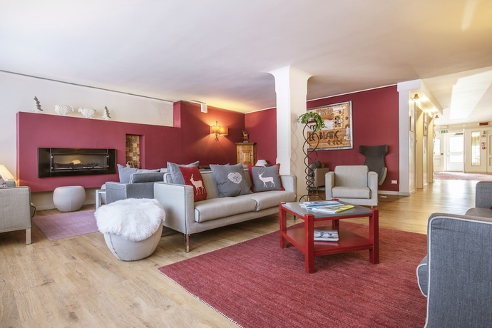 Imagen de los interiores del Hotel Centro Vacanze Veronza Clubresidence. Foto 18