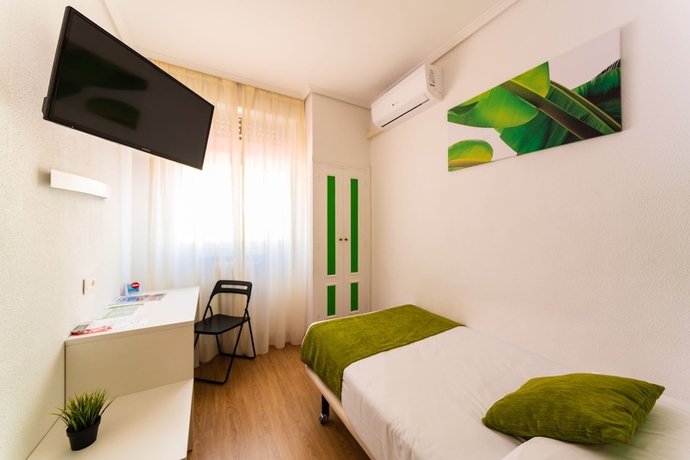 Imagen de la habitación del Hotel Centro Vitoria Autochekin. Foto 4