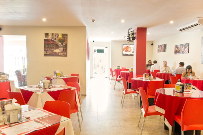 Imagen del bar/restaurante del Hotel Centroamericano. Foto 5