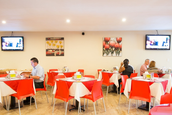 Imagen del bar/restaurante del Hotel Centroamericano. Foto 6