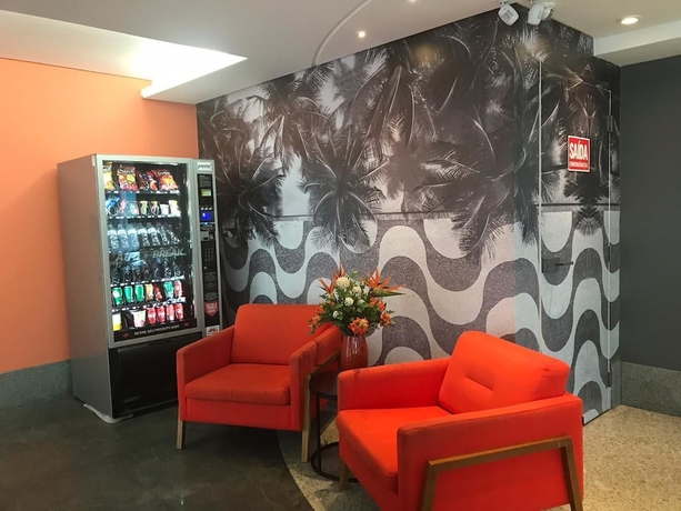 Imagen de los interiores del Hotel Centromar. Foto 15