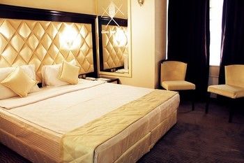 Imagen del bar/restaurante del Hotel Centrum Business, Adana. Foto 5