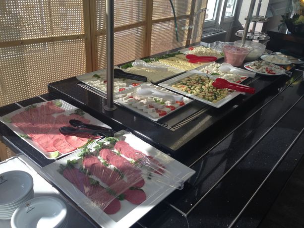 Imagen general del Hotel Centrum Business, Adana. Foto 1