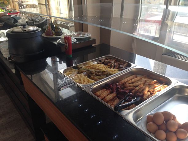 Imagen de los interiores del Hotel Centrum Business, Adana. Foto 15