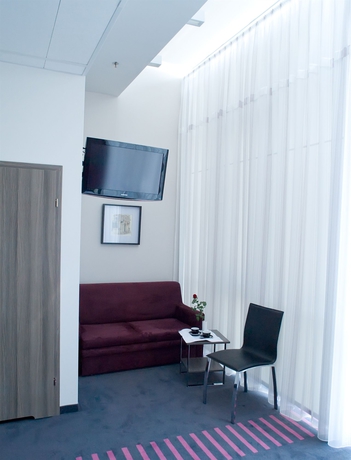 Imagen de los interiores del Hotel Centrum Business. Foto 6