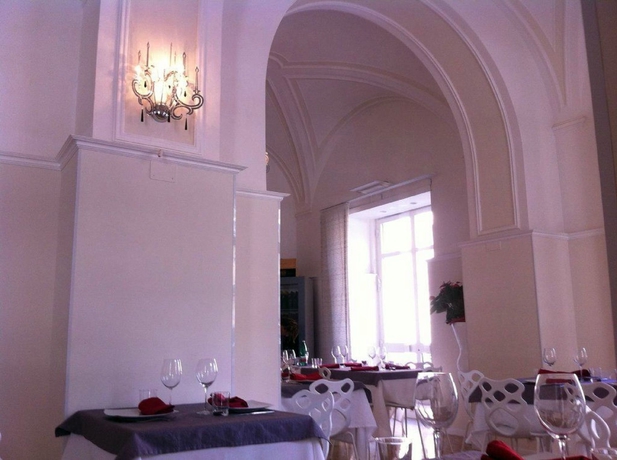 Imagen del bar/restaurante del Hotel Centrum, Catania. Foto 5