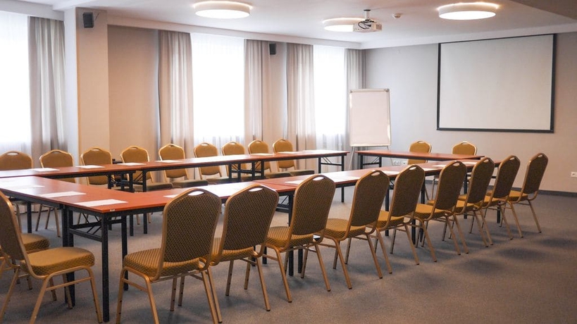 Imagen de los interiores del Hotel Centrum Konferencyjne Mr&oacute;wka. Foto 18