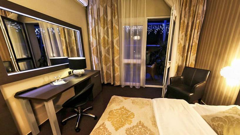 Imagen de la habitación del Hotel Centrum, Nitra. Foto 13