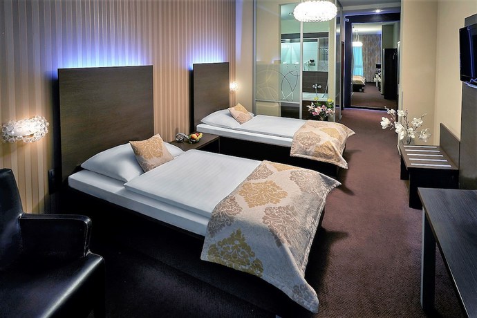 Imagen de la habitación del Hotel Centrum, Nitra. Foto 17